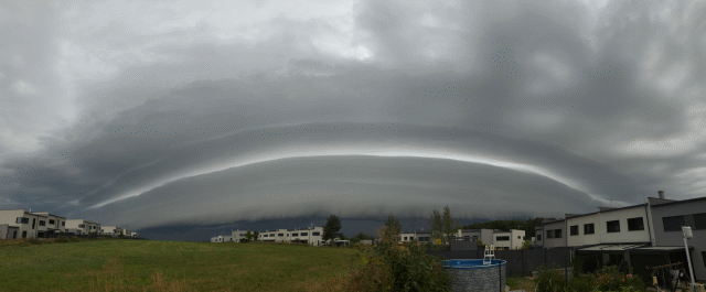 shelf cloud 2